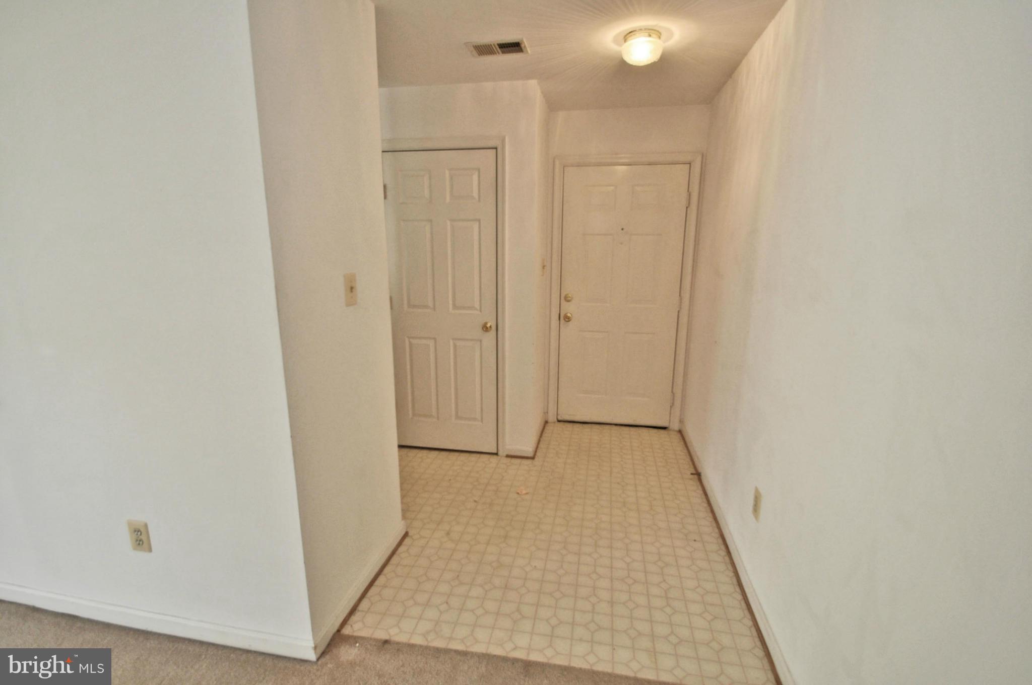 2104 Whitehall Road, Unit 1C Frederick, MD 21702 - Photo 4 of 24 Welcome!