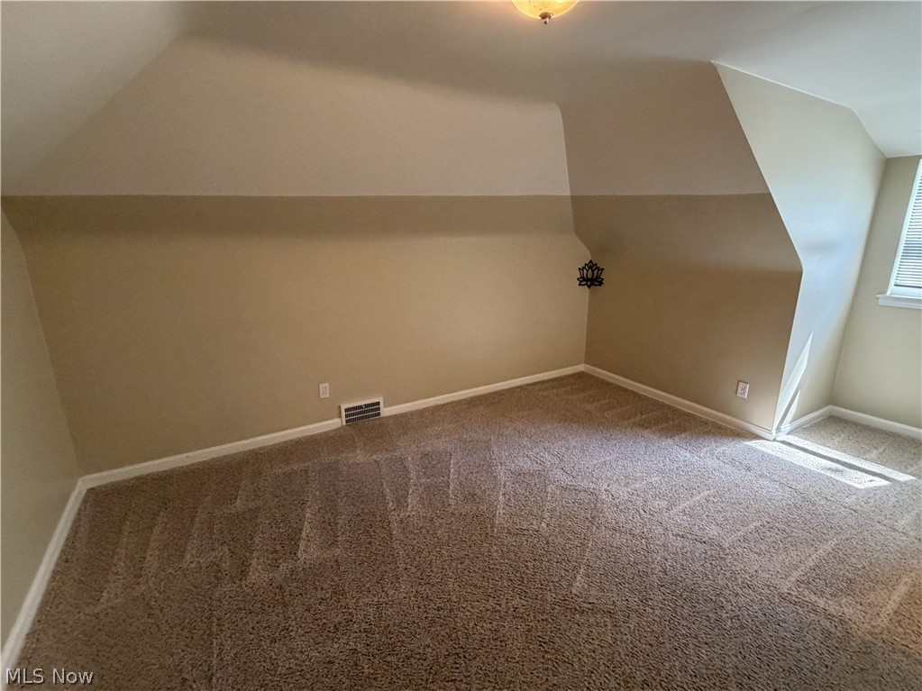 1555 Sheffield Road South Euclid, OH 44121 - Photo 15 of 21
