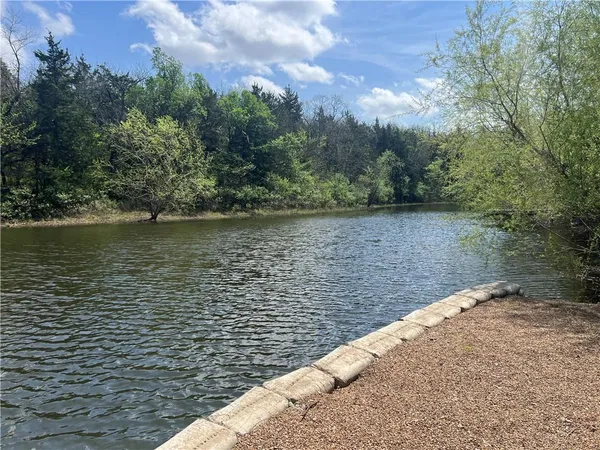 $75,000 | 53-57 Wolf Drive, Mound City, KS 66056