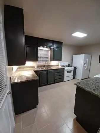 $1,400 | 1109 West Morgan Street, Denison, TX 75020