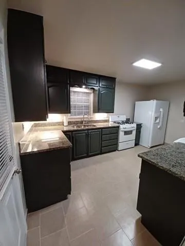 $1,400 | 1109 West Morgan Street, Denison, TX 75020