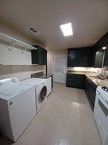 $1,400 | 1109 West Morgan Street, Denison, TX 75020