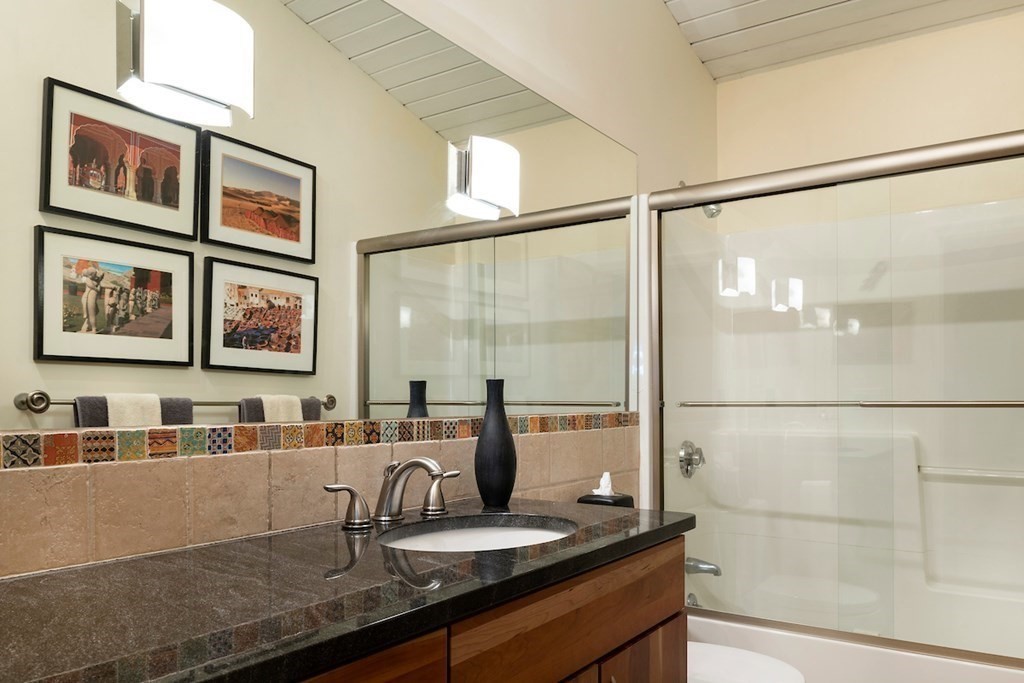 9 Partridge Road Lexington, MA 02420 - Photo 24 of 30 Gallery Image 24