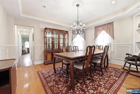 $799,000 | 160 Ashland Avenue, Bloomfield, NJ 07003
