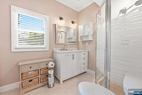 $799,000 | 160 Ashland Avenue, Bloomfield, NJ 07003