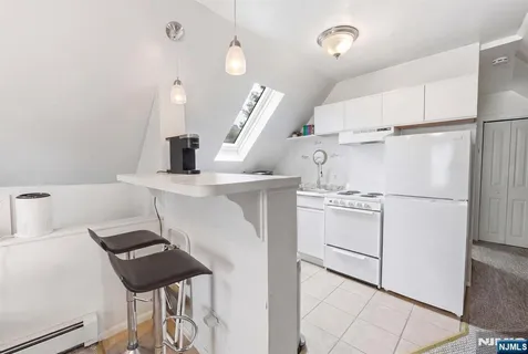 $799,000 | 160 Ashland Avenue, Bloomfield, NJ 07003