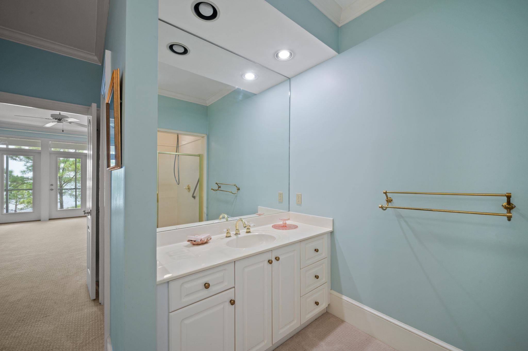 31800 River Road Orange Beach, AL 36561 - Photo 29 of 69 Bathroom