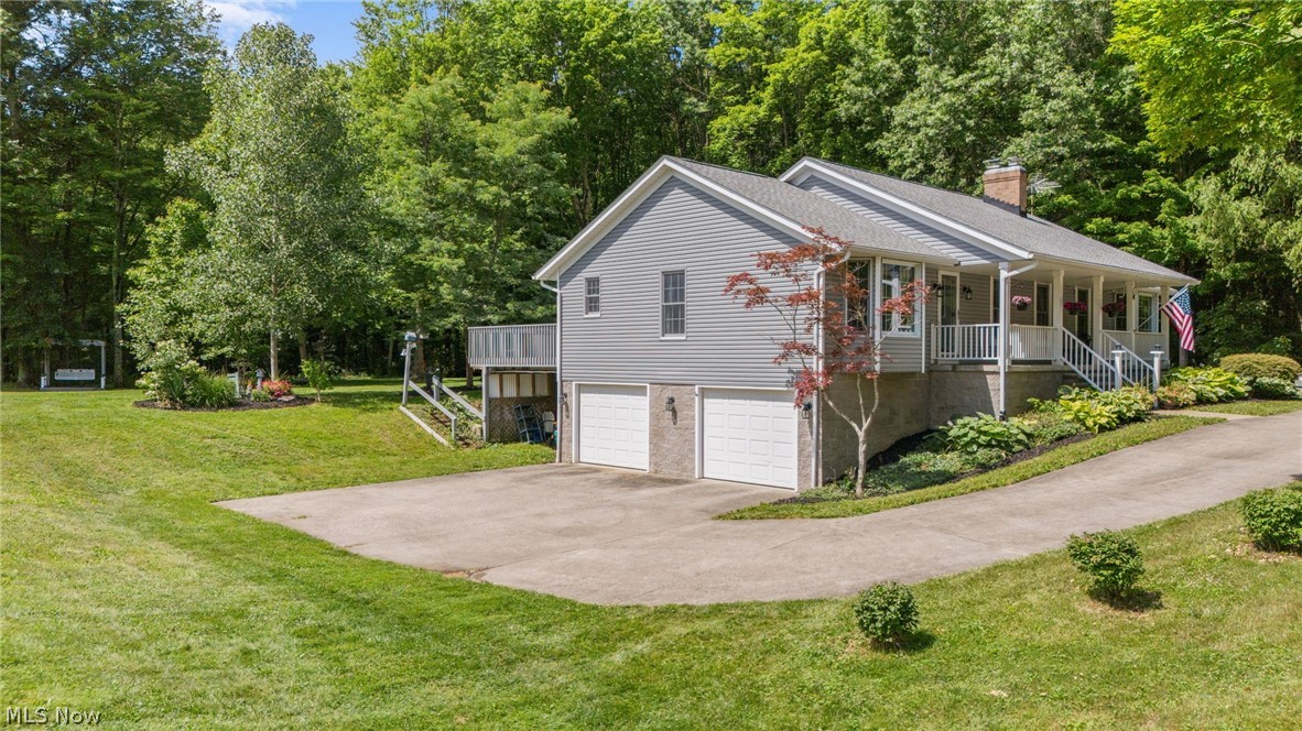 5100 McCormick Road Ravenna, OH 44266 - Photo 24 of 34 Coming around to the attached garage