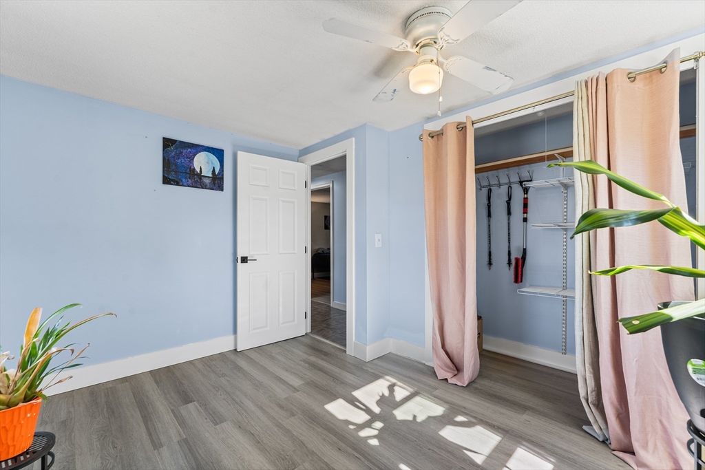 850 Hortonville Road Swansea, MA 02777 - Photo 12 of 33