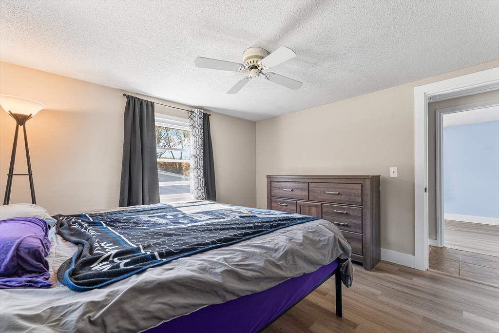 850 Hortonville Road Swansea, MA 02777 - Photo 14 of 33