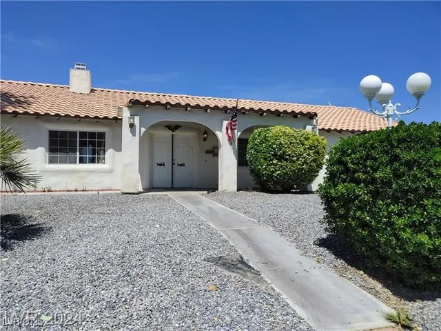 $1,950 | 5610 Bridger Street, Pahrump, NV 89061