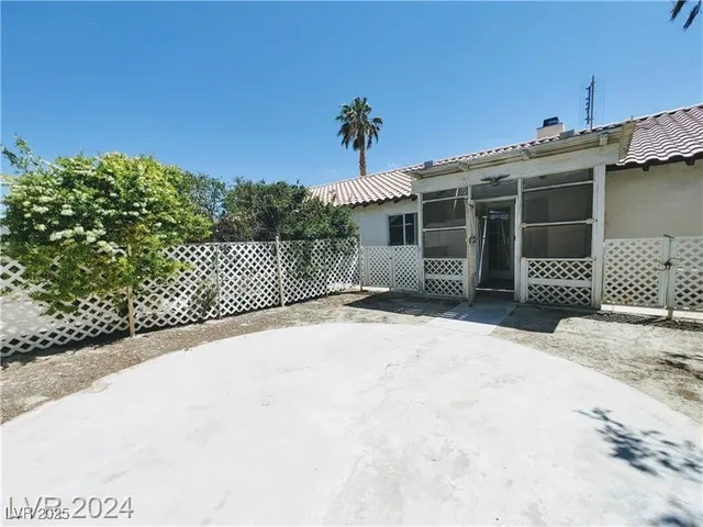 $1,950 | 5610 Bridger Street, Pahrump, NV 89061