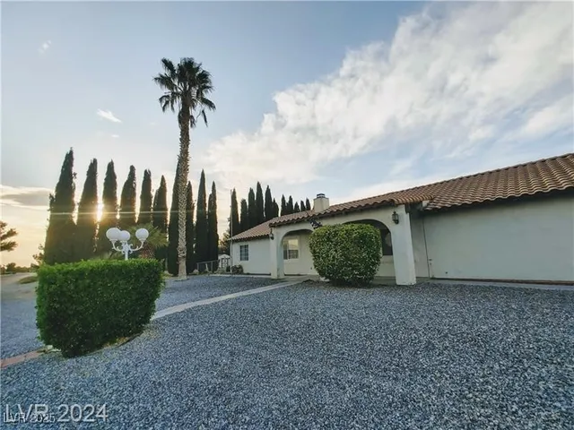 $1,950 | 5610 Bridger Street, Pahrump, NV 89061
