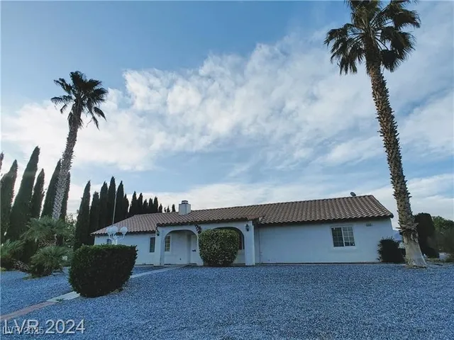 $1,950 | 5610 Bridger Street, Pahrump, NV 89061