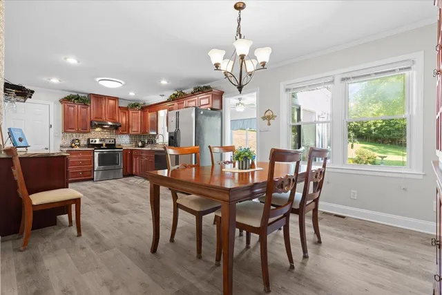 $389,950 | 4309 Cresthill Drive, Roanoke, VA 24018