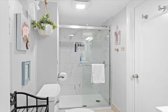 $389,950 | 4309 Cresthill Drive, Roanoke, VA 24018