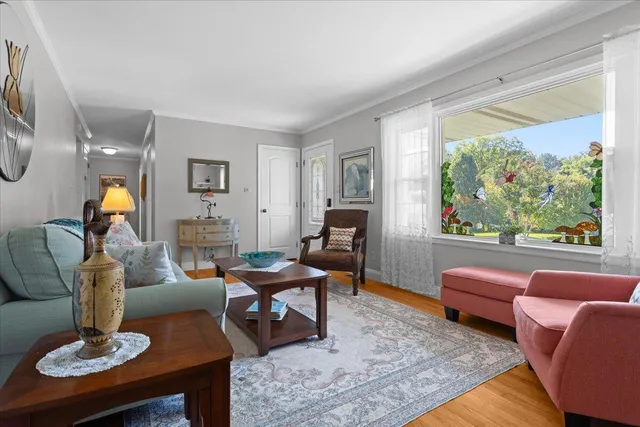 $389,950 | 4309 Cresthill Drive, Roanoke, VA 24018