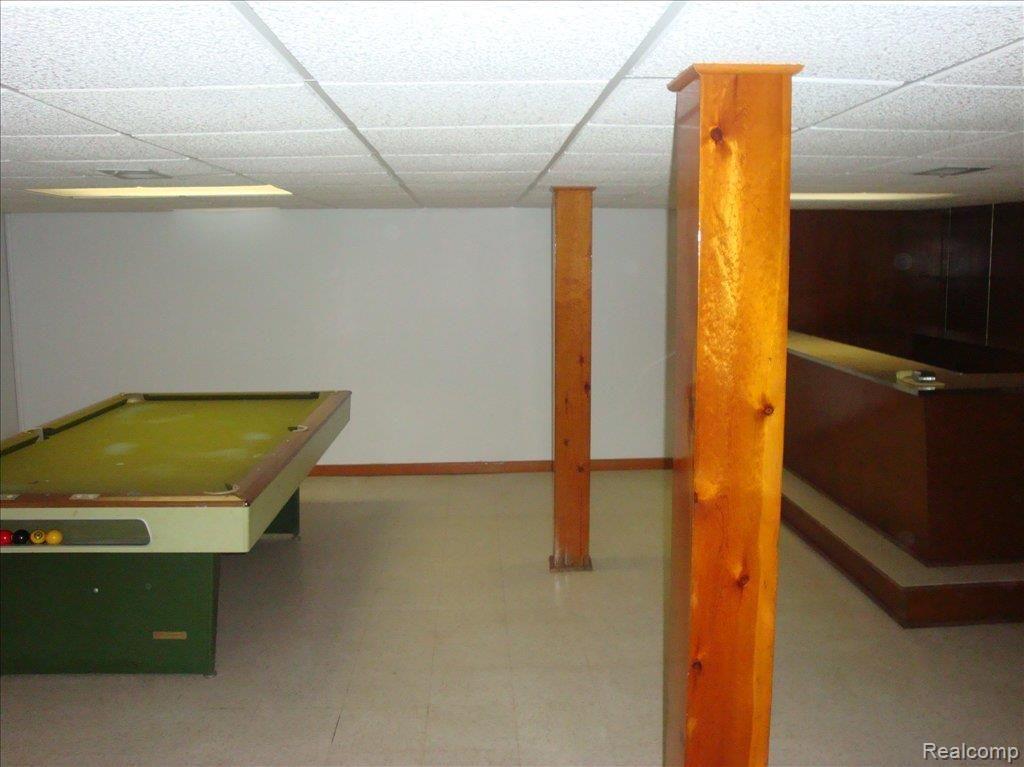 535 Sarsfield Drive Rochester, MI 48307 - Photo 11 of 15 Finished Basement