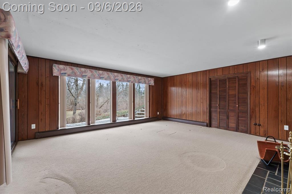 33420 Quaker Valley Road Farmington Hills, MI 48331 - Photo 22 of 32