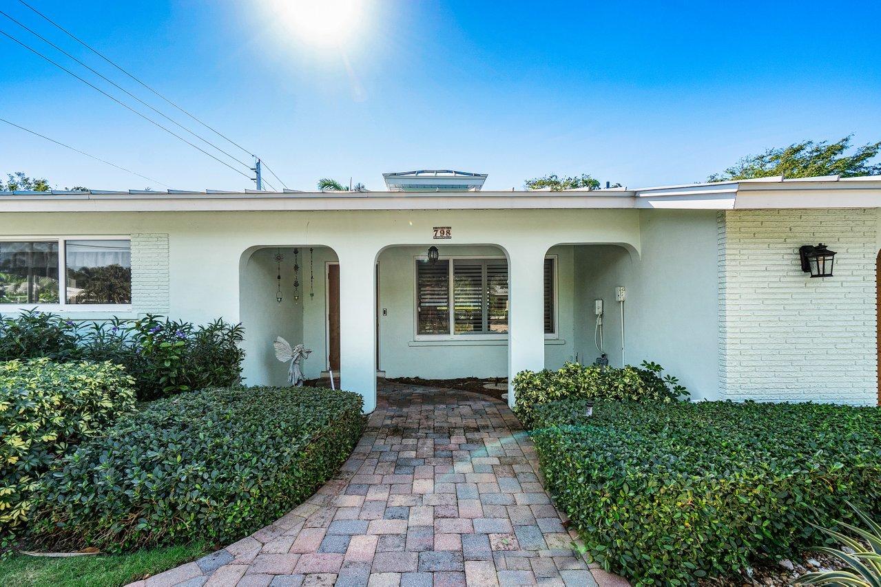 798 East Boca Raton Road Boca Raton, FL 33432 - Photo 8 of 31 004-798EastBocaRatonRoad-BocaRaton-FL-33
