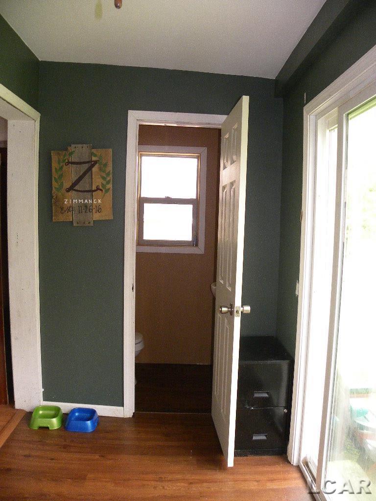 716 West Temperance Road Temperance, MI 48182 - Photo 18 of 22 50012036-17.JPG