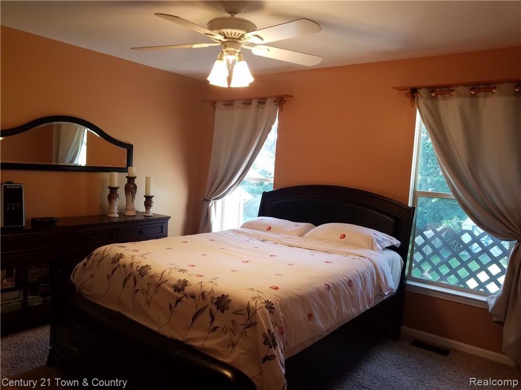 1732 South Boulevard Rochester, MI 48309 - Photo 10 of 24