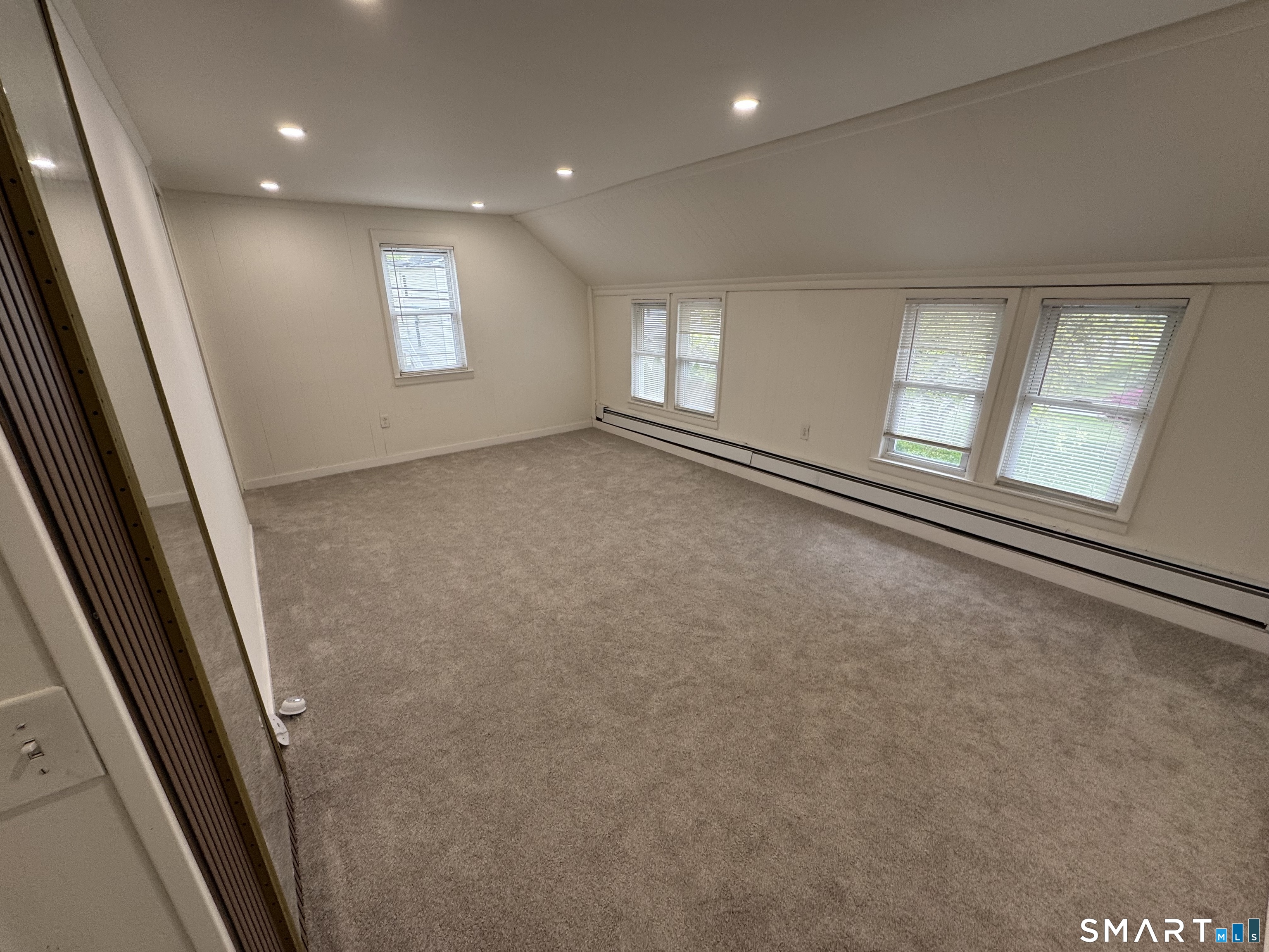 1787 Stratfield Road Fairfield, CT 06825 - Photo 2 of 20