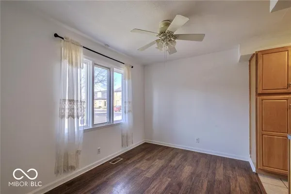 $1,595 | 8527 Canterbury Square East, Indianapolis, IN 46260