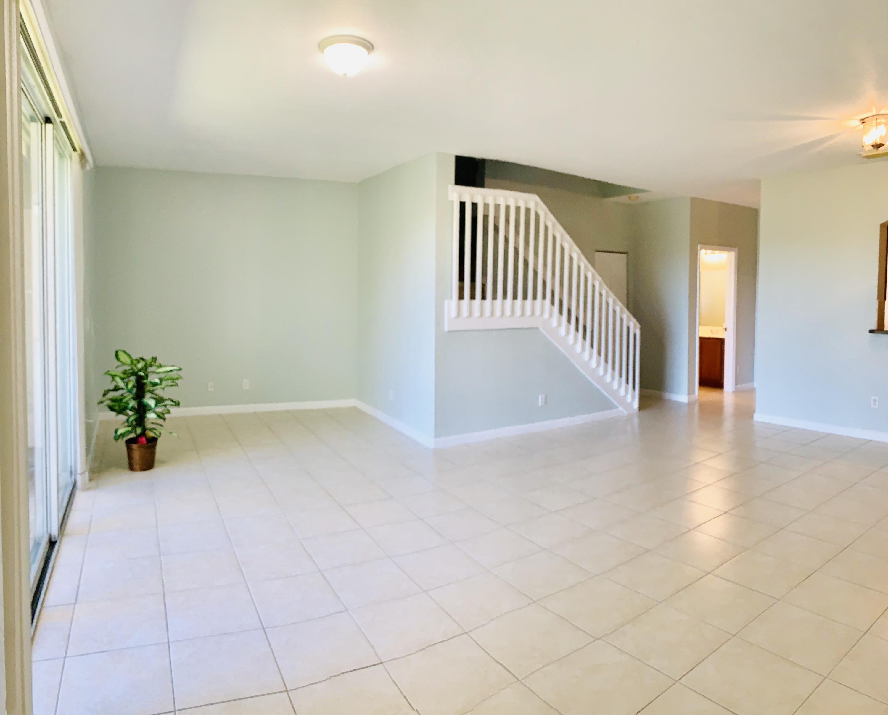 2043 Oakhurst Way Riviera Beach, FL 33404 - Photo 8 of 52 LIVING ROOM