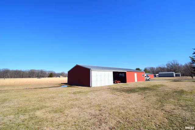 $226,000 | 14880 East Windsong Road, Mount Vernon, IL 62864