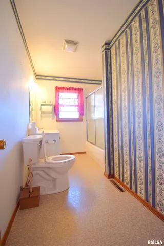 $226,000 | 14880 East Windsong Road, Mount Vernon, IL 62864