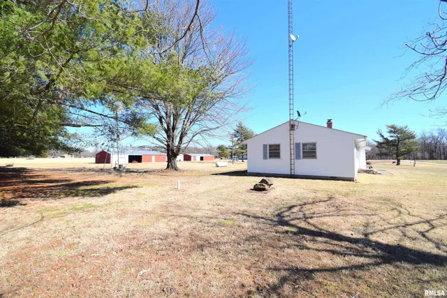 $226,000 | 14880 East Windsong Road, Mount Vernon, IL 62864