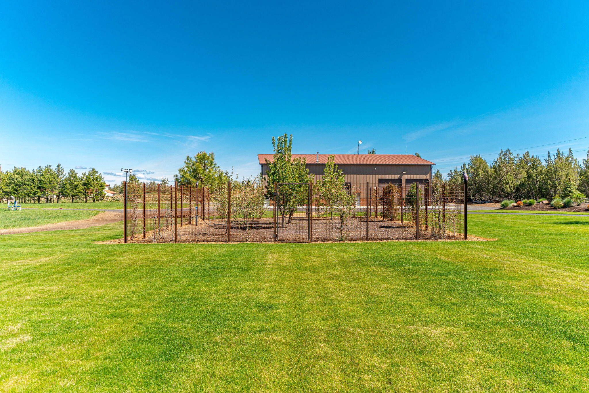 18619 Couch Market Road Bend, OR 97703 - Photo 48 of 57 49