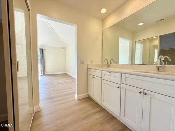 $4,750 | 574 Island View Circle, Port Hueneme, CA 93041