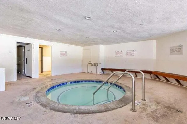 $4,750 | 574 Island View Circle, Port Hueneme, CA 93041