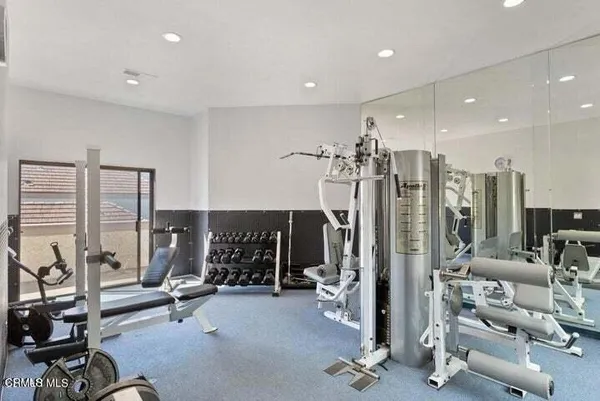 $4,750 | 574 Island View Circle, Port Hueneme, CA 93041