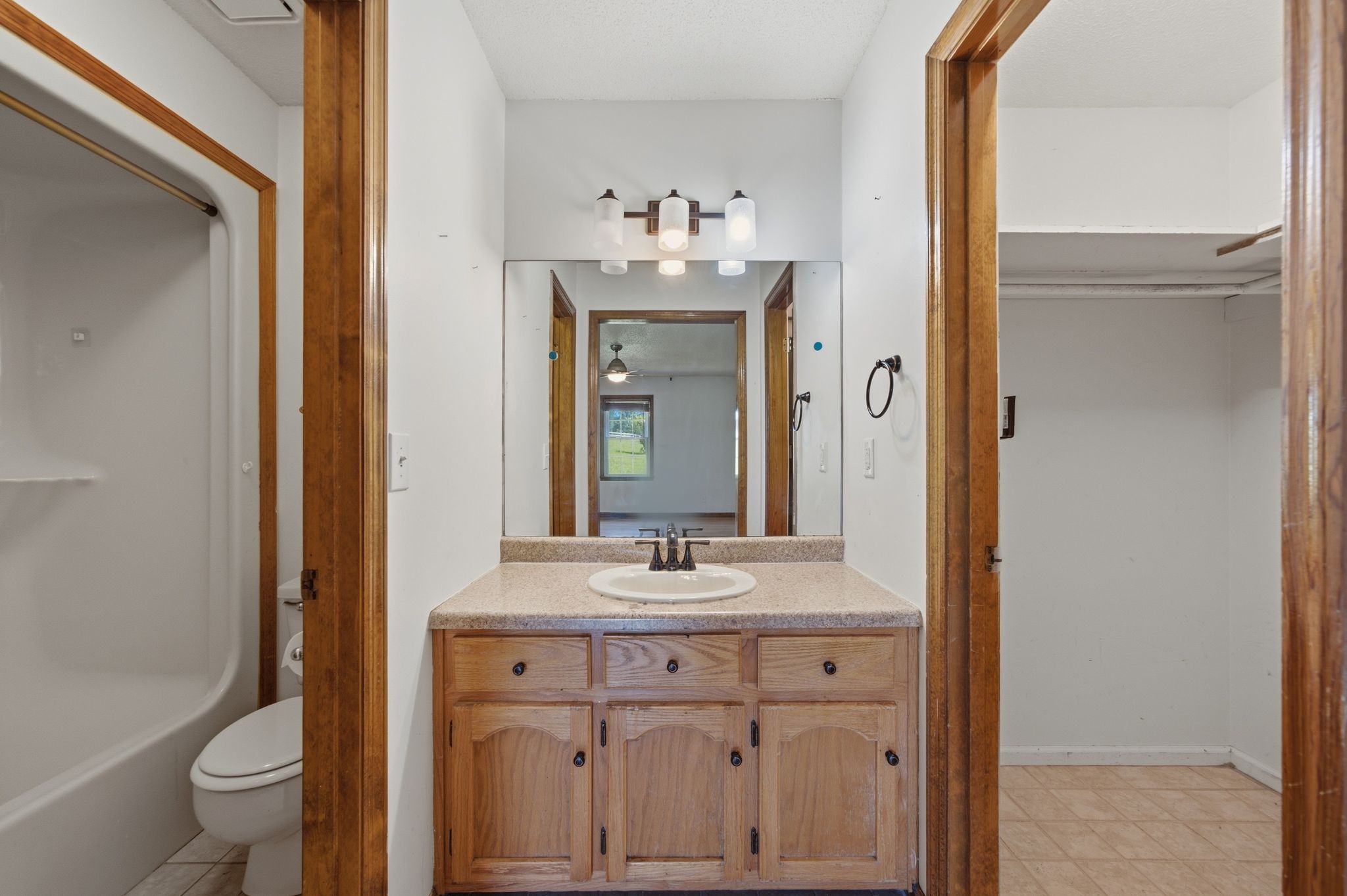 1801 Jordan Road Chapmansboro, TN 37035 - Photo 16 of 28