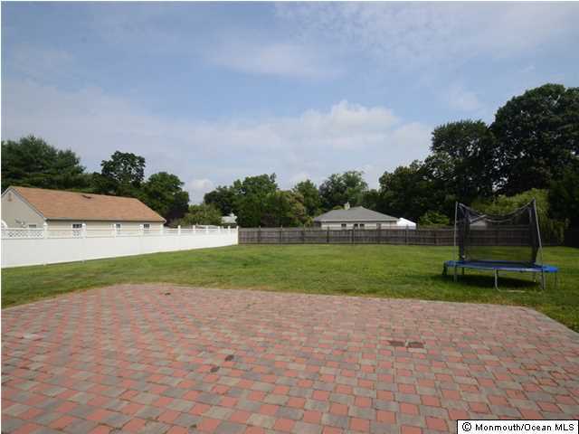 71 Apple Farm Road Middletown, NJ 07701 - Photo 23 of 25 Additional Photo