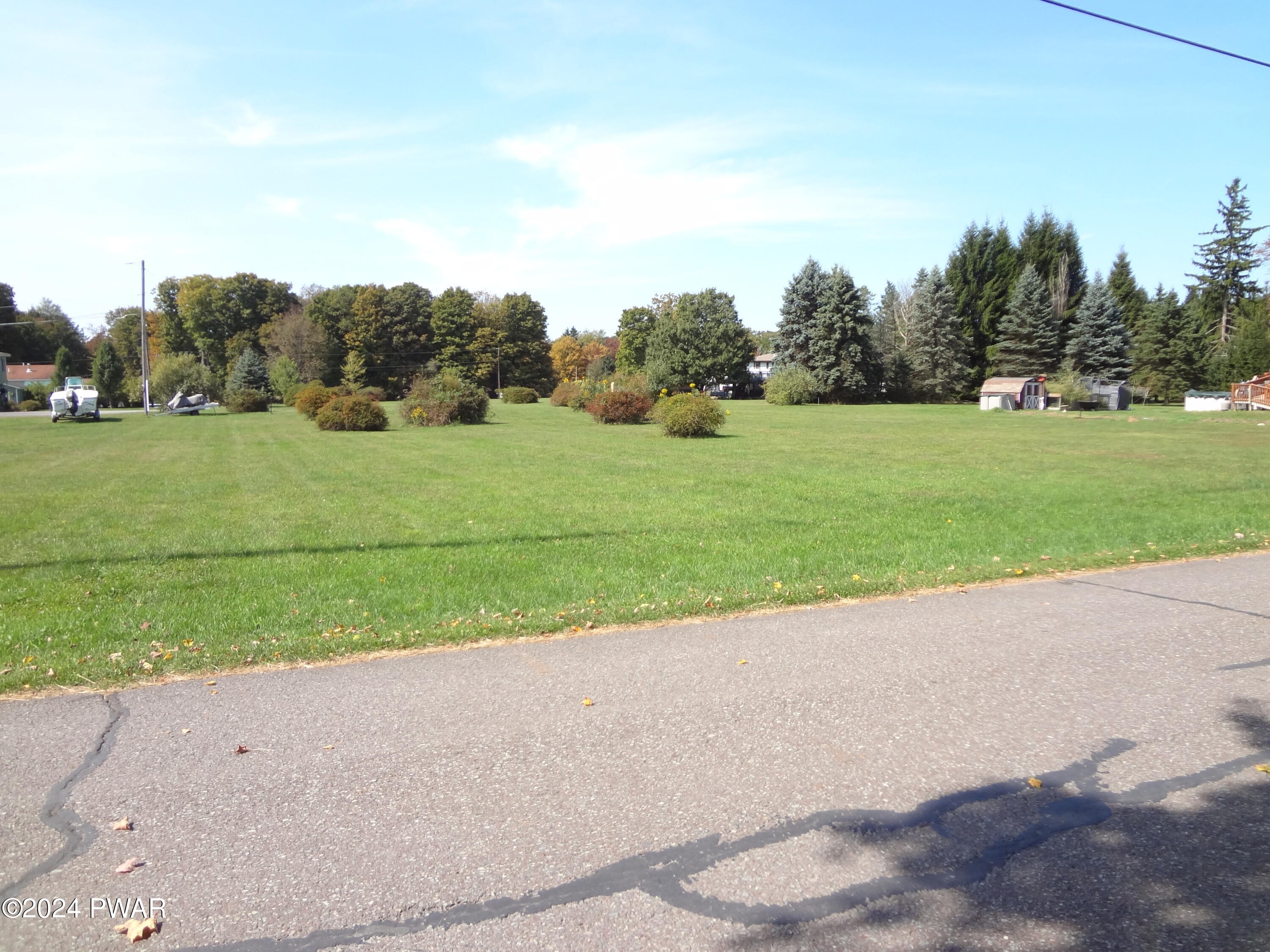 Lot 10 Lake Paupack Road Greentown, PA 18426 - Photo 7 of 15