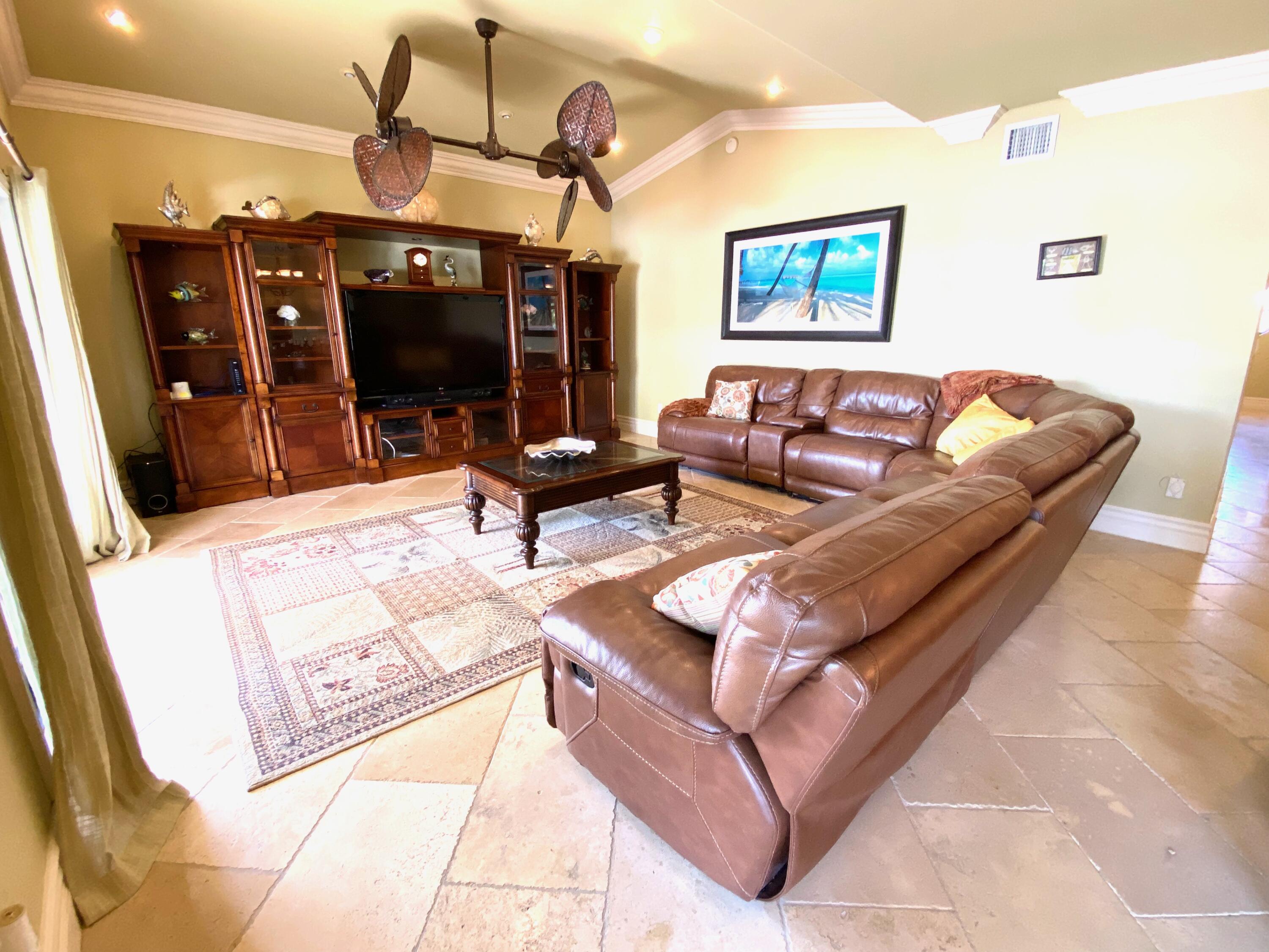 9 South Exuma Road Key Largo, FL 33037 - Photo 23 of 61 IMG_4772