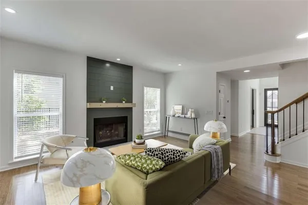 $3,595 | 1840 Oak Tree Hollow, Alpharetta, GA 30005