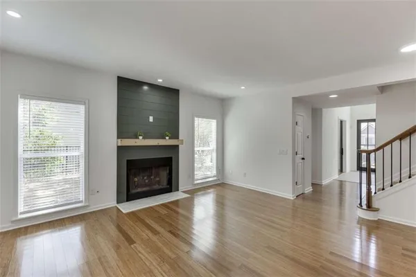 $3,595 | 1840 Oak Tree Hollow, Alpharetta, GA 30005