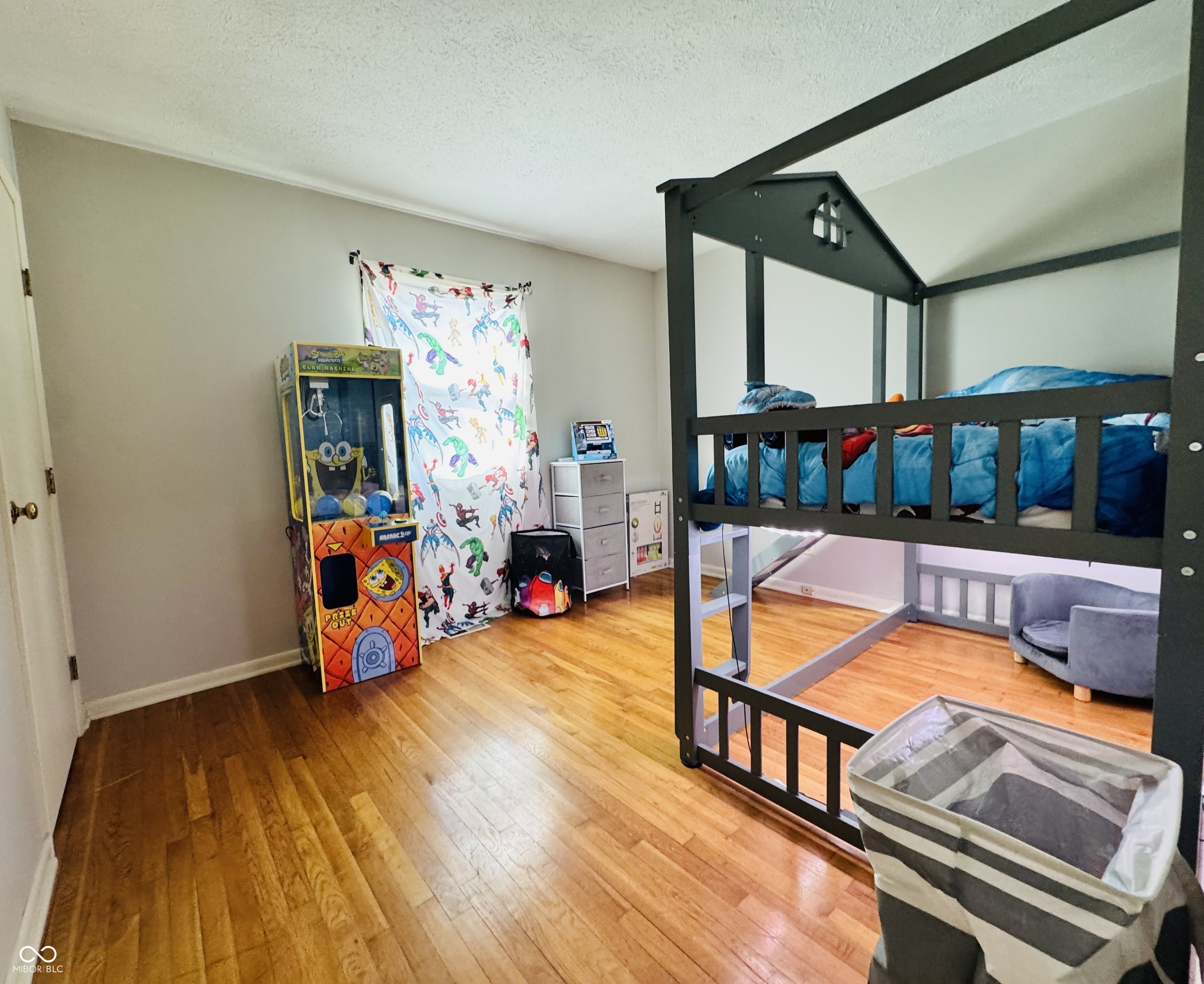 1177 West Curry Road Greenwood, IN 46143 - Photo 11 of 16
