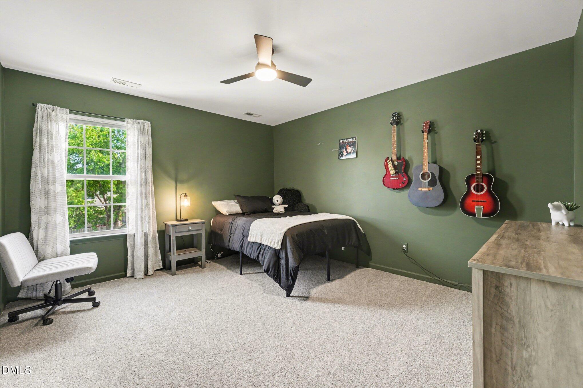 704 Stackhurst Way Wake Forest, NC 27587 - Photo 13 of 18 014_file_6212