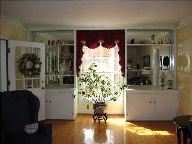 97 Valley Road Louisville, KY 40204 - Photo 6 of 20 Additional Photo