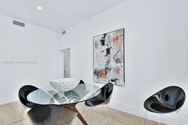 $4,850 | 18800 Northeast 29th Avenue, Unit PH6, Aventura, FL 33180