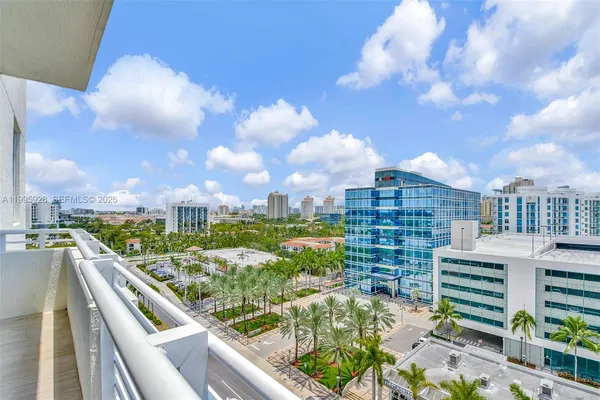 $4,850 | 18800 Northeast 29th Avenue, Unit PH6, Aventura, FL 33180