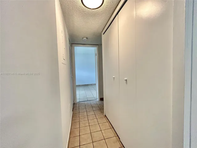 $2,050 | 301 Palm Way, Unit 104, Pembroke Pines, FL 33025