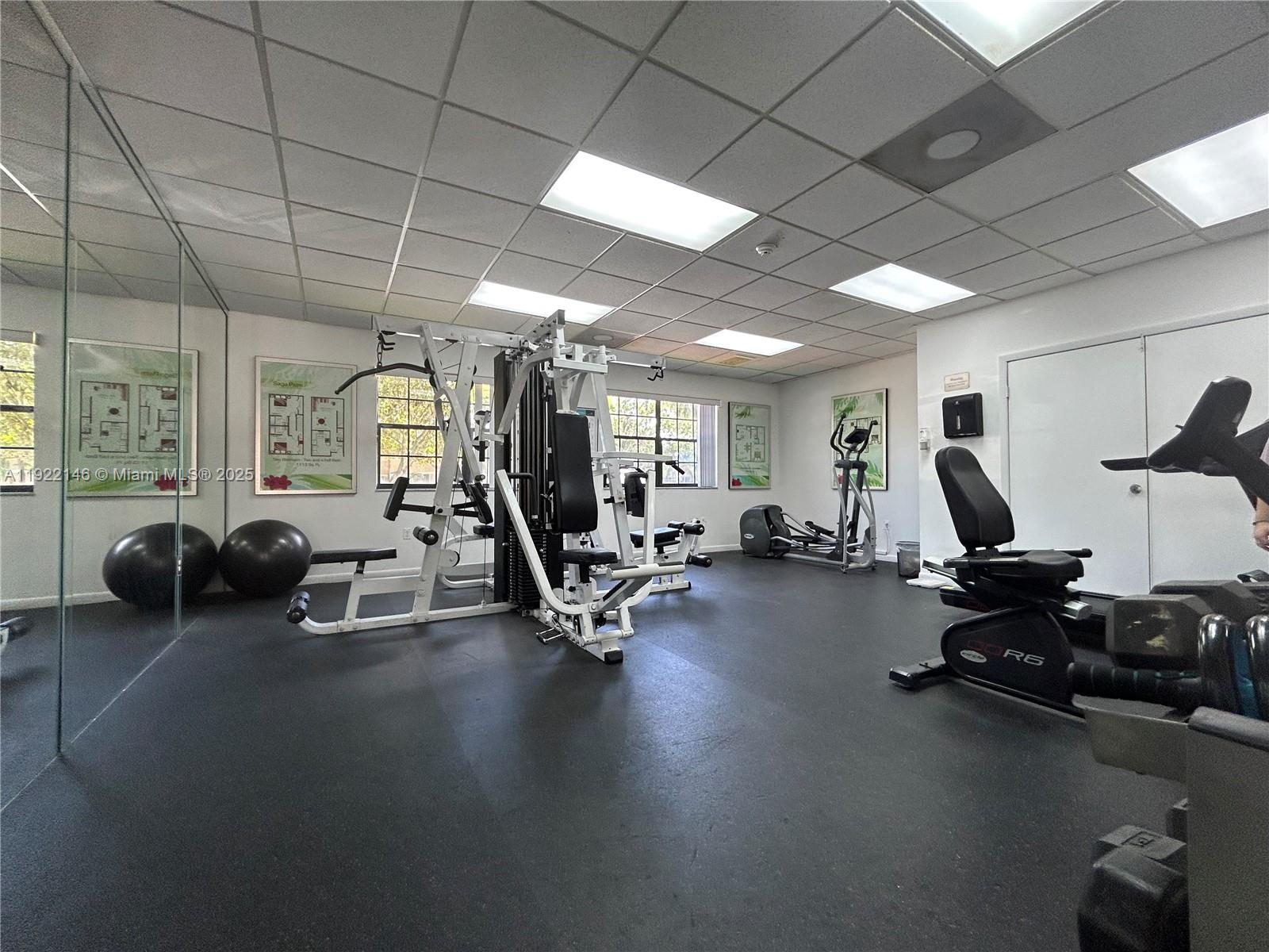 301 Palm Way, Unit 104 Pembroke Pines, FL 33025 - Photo 36 of 46