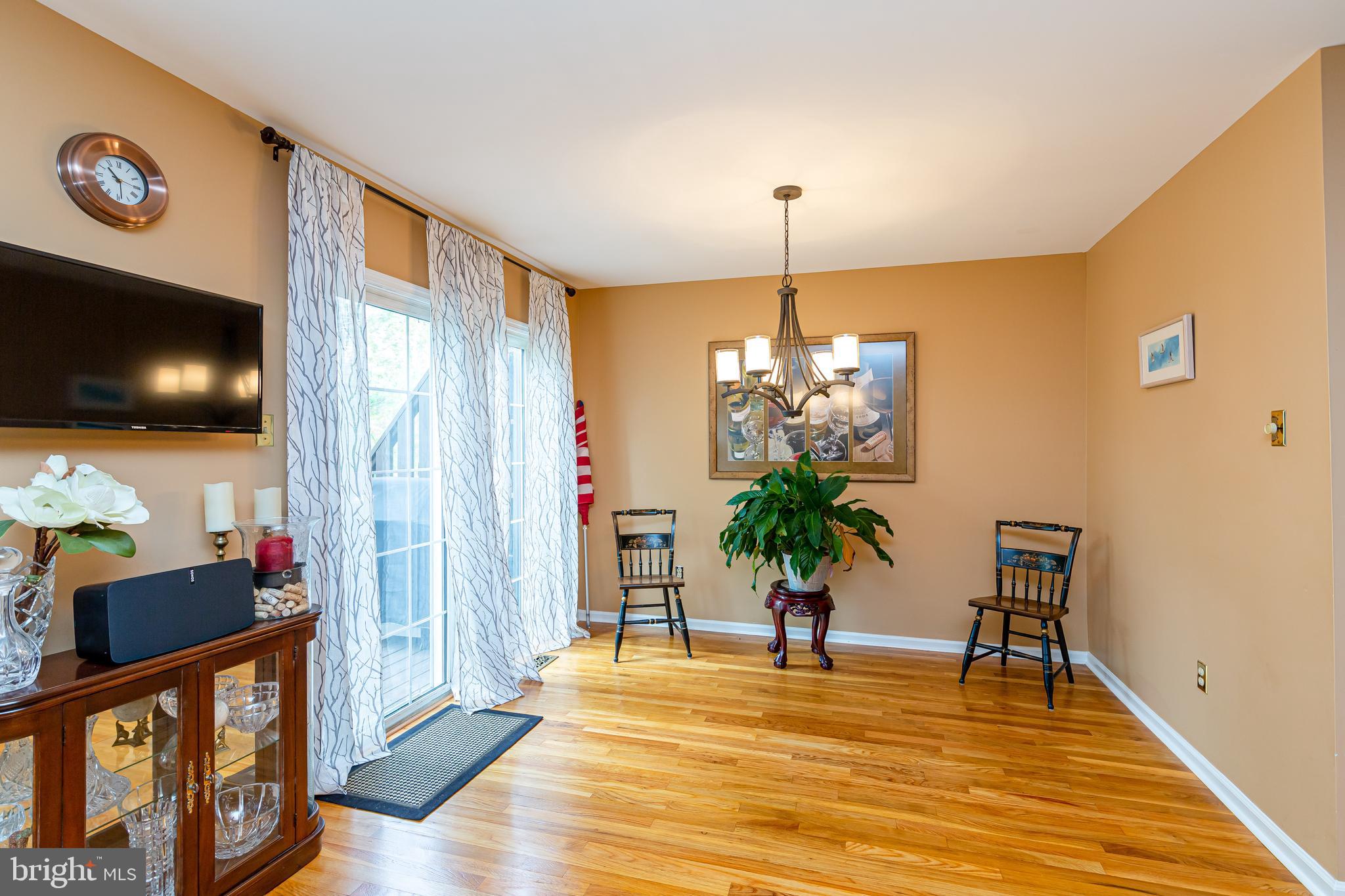 260 Yorkminster Road West Chester, PA 19382 - Photo 14 of 37 Dining area off of kitchen